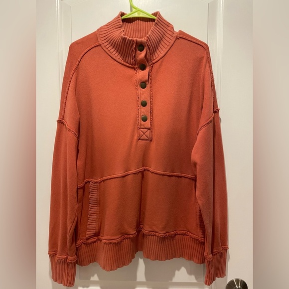 aerie Sweaters - Aerie Rust Orange Button-Up Sweater size M